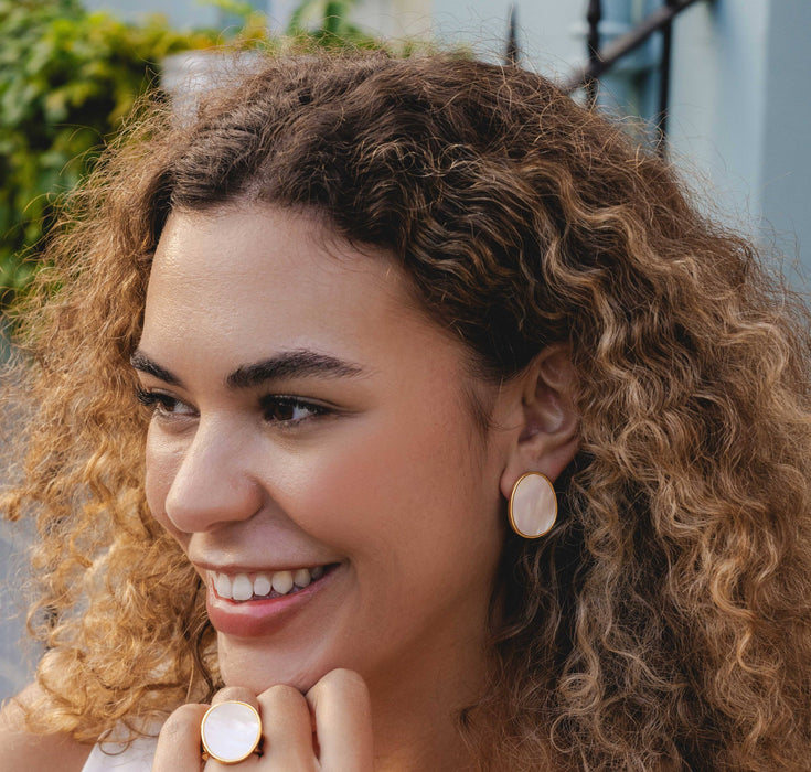 GOLD PLATED MOTHER OF PEARL EARRINGS E1601