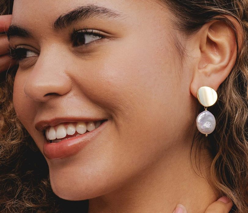 GOLD PLATED FRESH WATER PEARL EARRINGS E1707