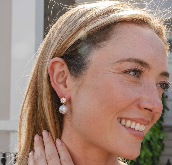 GOLD PLATED PEARL AND CUBIC ZIRCONIA EARRINGS E1841WHITE