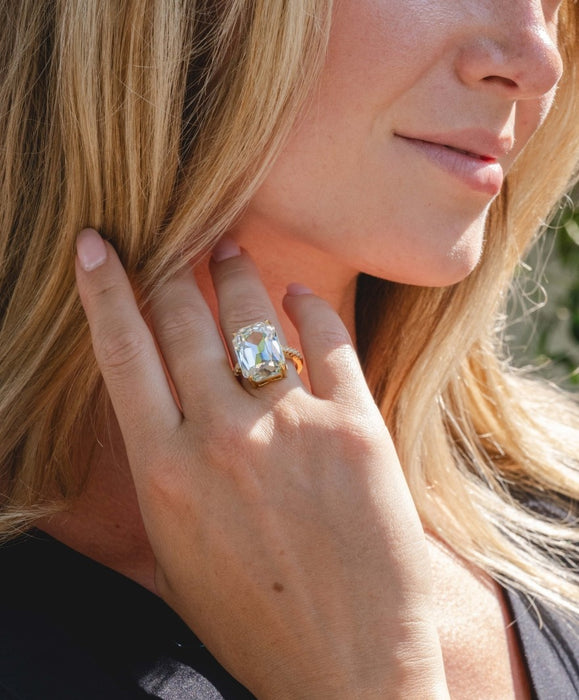 GOLD PLATED ADJUSTABLE SIZE RING R1882WHITE