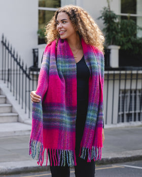 HEAVYWEIGHT SCARVES