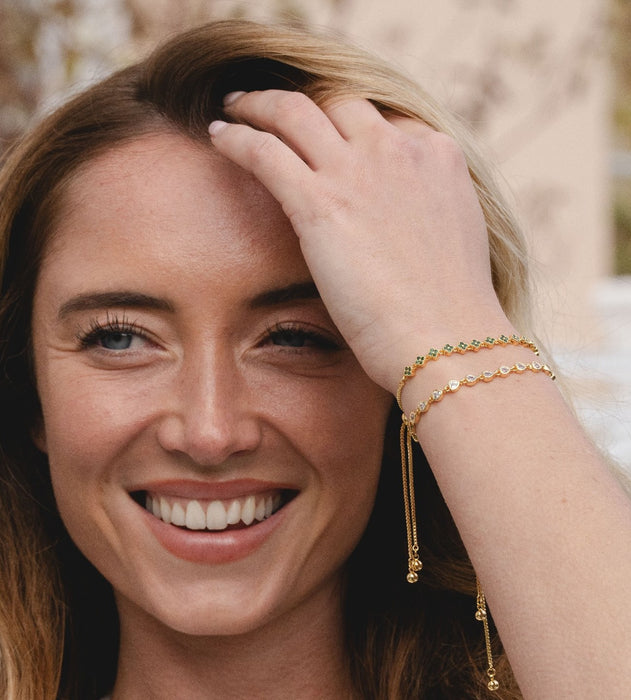 18K GOLD PLATED BRACELET WITH CUBIC ZIRCONIA STONES  .WITH A FREE GIFT BOX.