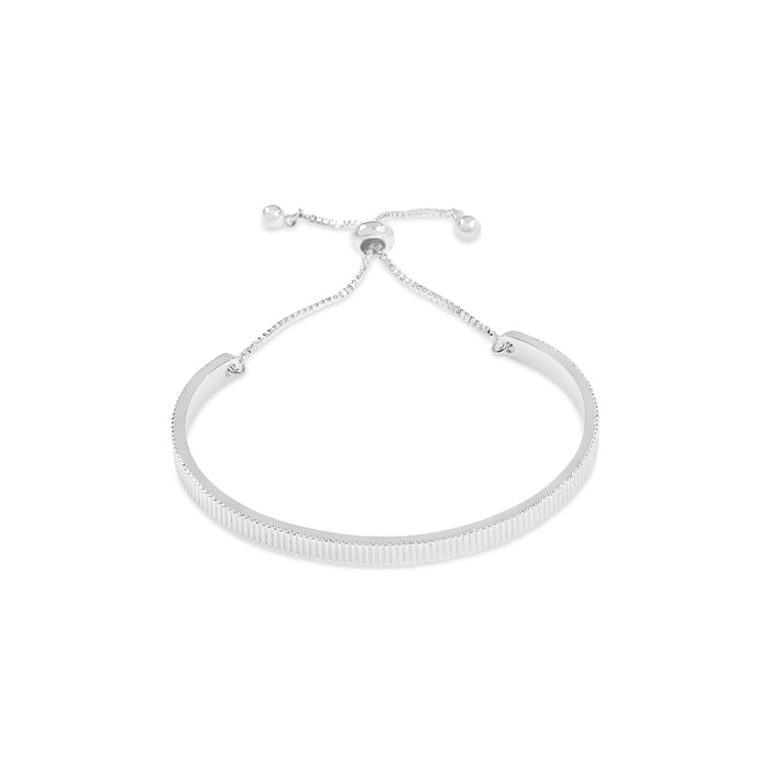 SILVER PLATED BRACELET B2050SILVER WITH A FREE GIFT BOX.
