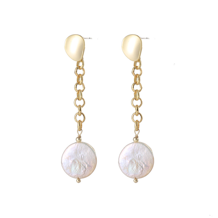 GOLD PLATED FRESHWATER PEARL EARRINGS  E1606