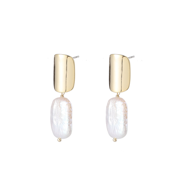 GOLD PLATED FRESH WATER PEARL EARRINGS E1708