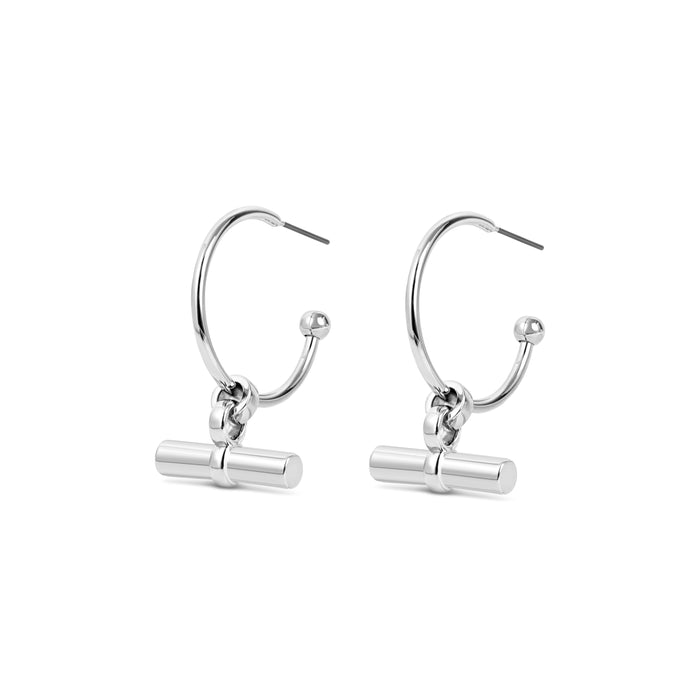 SILVER PLATED EARRINGS E1926SILVER WITH A FREE GIFT BOX.