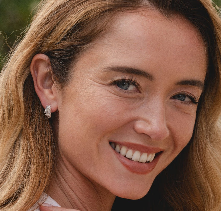SILVER PLATED EARRINGS E1995SILVER WITH CUBIC ZIRCONIA STONES. WITH A FREE GIFT BOX.