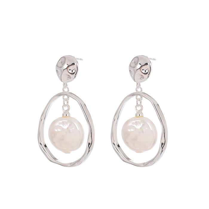 SILVER PLATED EARRINGS  WITH WHITE PEARL.WITH A FREE GIFT BOX.E2012