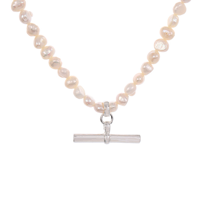 SILVER PLATED NECKLACE  WITH FRESH WATER PEARL.WITH A FREE GIFT BOX.N2025SILVER