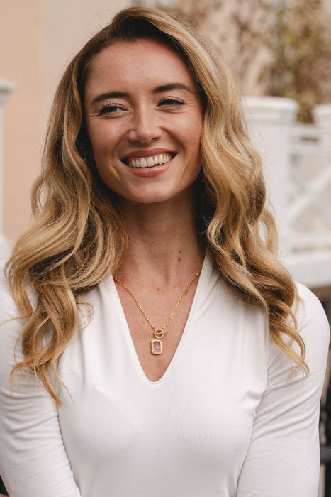 18K GOLD PLATED NECKLACE WITH CUBIC ZIRCONIA STONES.WITH A FREE GIFT BOX.N2030