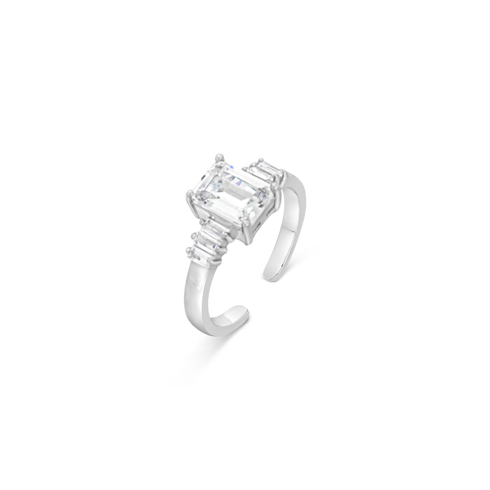 RHODIUM PLATED CUBIC ZIRCONIA RING WITH A FREE GIFT BOX R2128