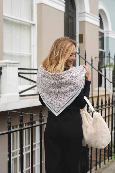 SCARF SC2068